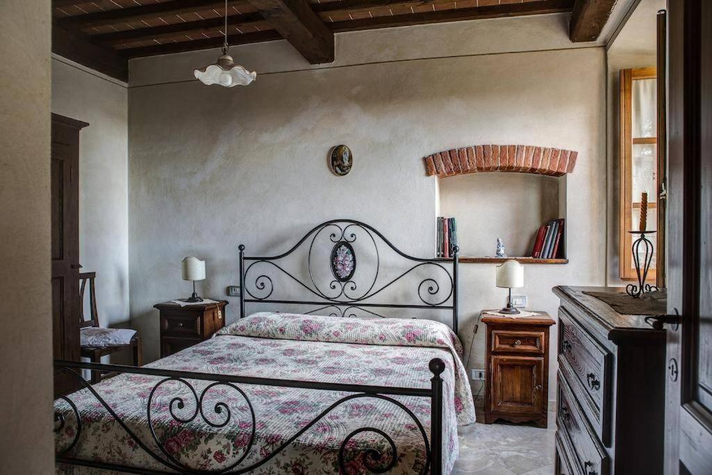 Вилла Il Pozzo Sul Colle Rigomagno Экстерьер фото